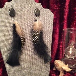🎈Feather earrings with agates 🎈 NWOT NWB